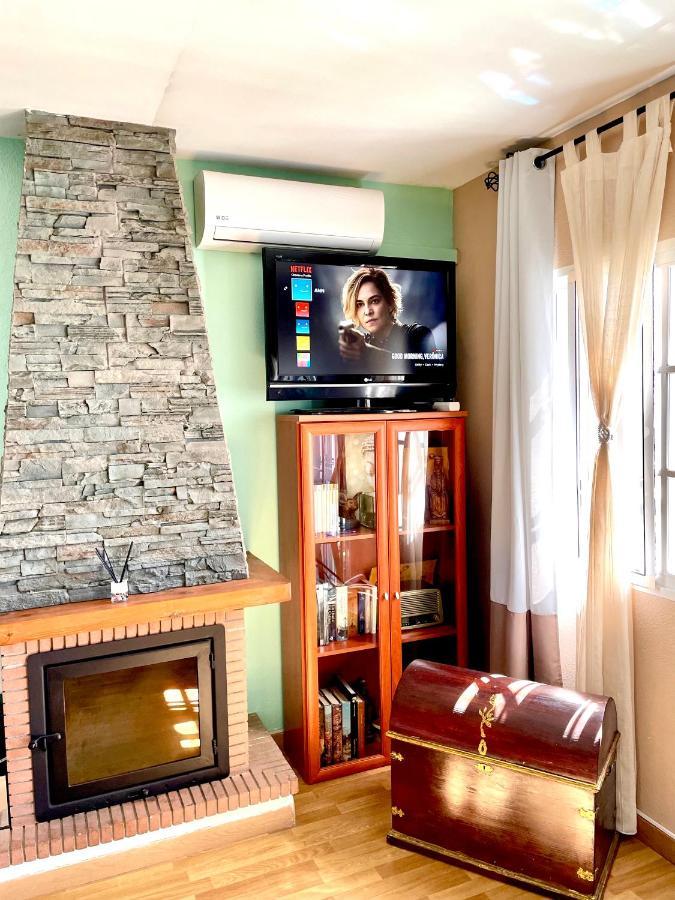 Cozy Studio In Benajarafe With Chimney Екстер'єр фото